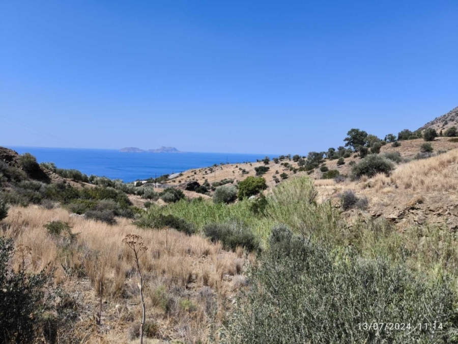 (Verkauf) Nutzbares Land Ausserhalb des Flächennutzungsplans || Rethymno/Lampi - 5.180 m², 150.000€ 